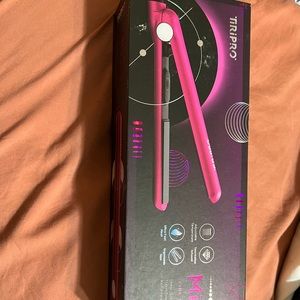 MIDI travel flat iron